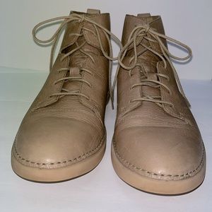Clarks Hale Rise Active Air Casual Boots Sandstone Leather Upper Size 9M